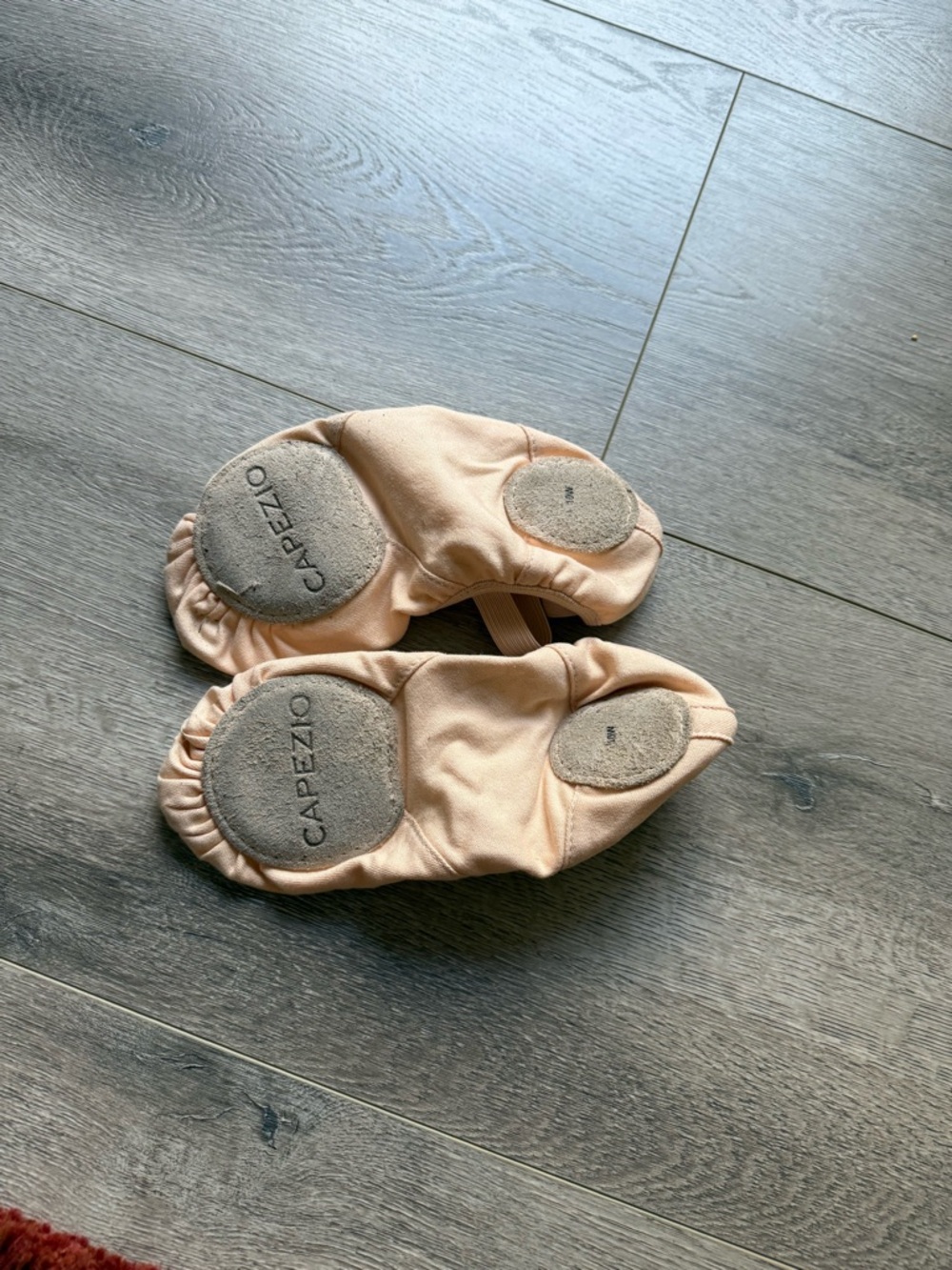 Capezio Hanami Canvas Split Sole Ballet Slippers in Light Pink - Picture 2 of 2